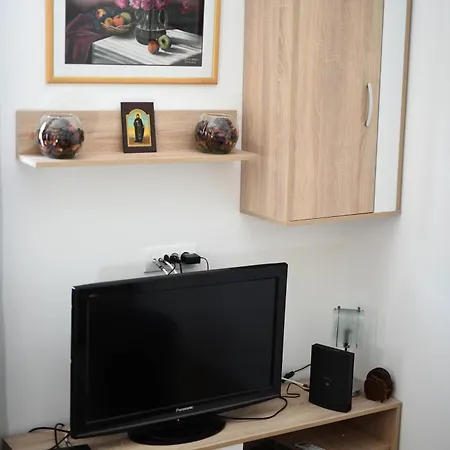 Neva Apartman, Banja Vrujci 아파트 Rakari